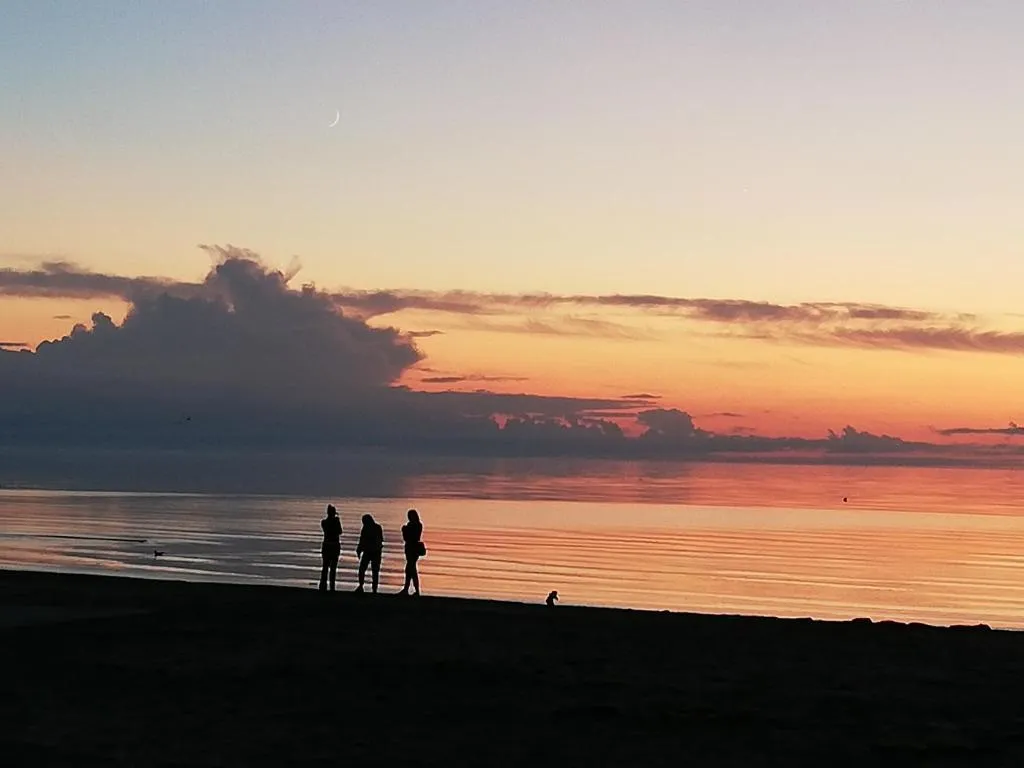 Image of 15 minutes from the Beach and city Center 7 minutes from the airport