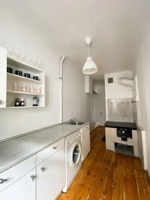 Photo 4 of 1 bd Old Town apartment – 2 min from Dome Church