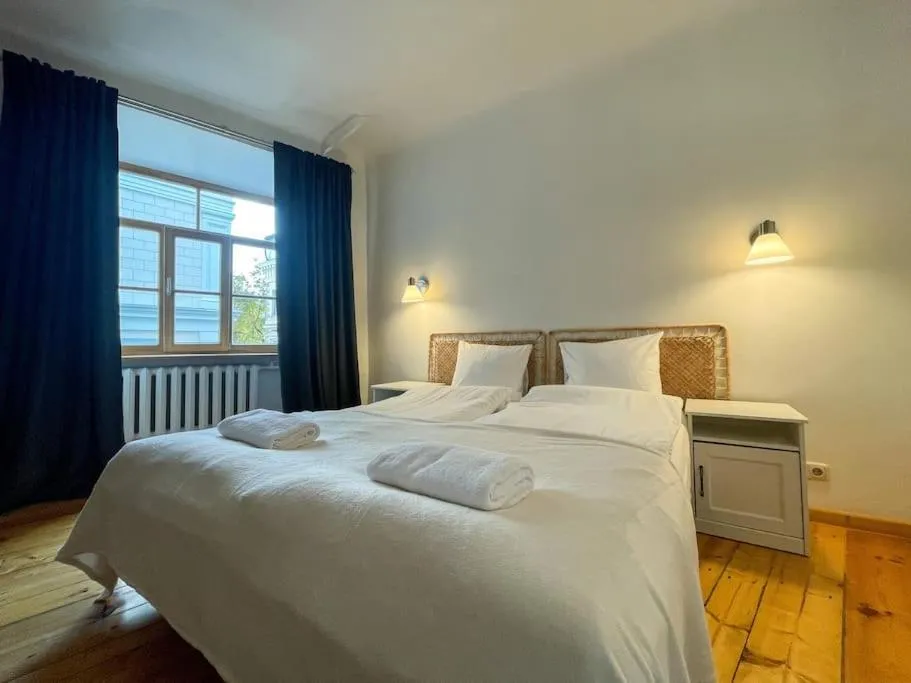 Image 1 of 1 bd Old Town apartment – 2 min from Dome Church