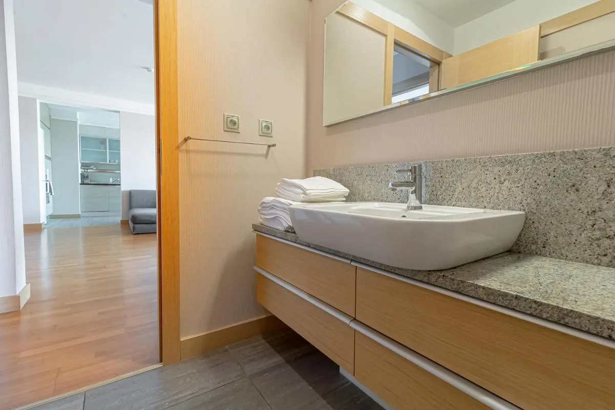 Photo 3 of 24th Floor Panoramic Apartment with Free Parking – Panorama Residences Riga