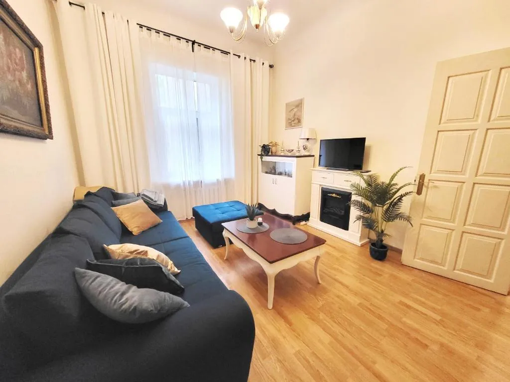 Image of Alunana Premium & Fireplace apartment in Art Nouveau district, 63 sqm, 1870s, Self check-in