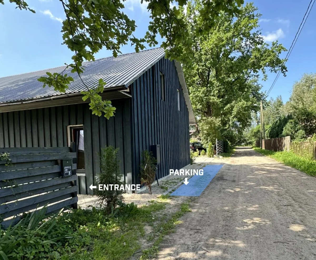 Image 2 of Amazing little house on an island with garden