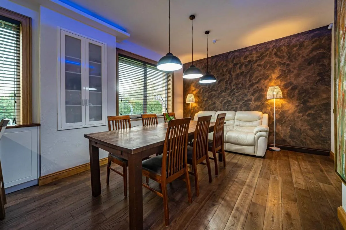 Image 4 of Amber Villa