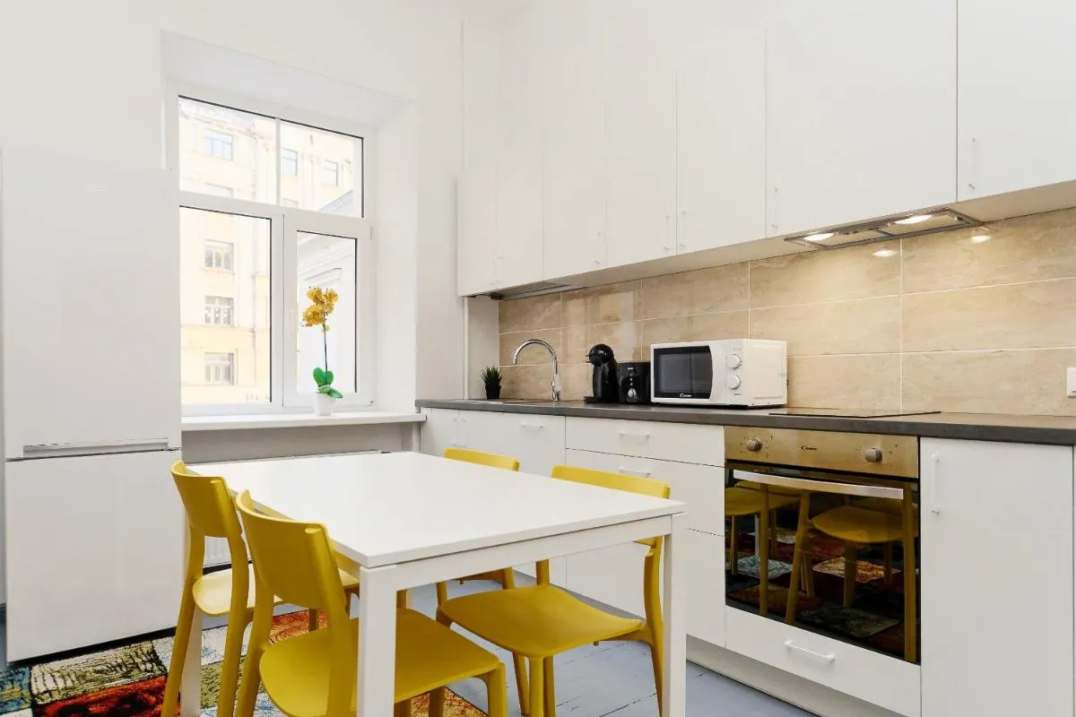 Image 2 of Arida Apartments