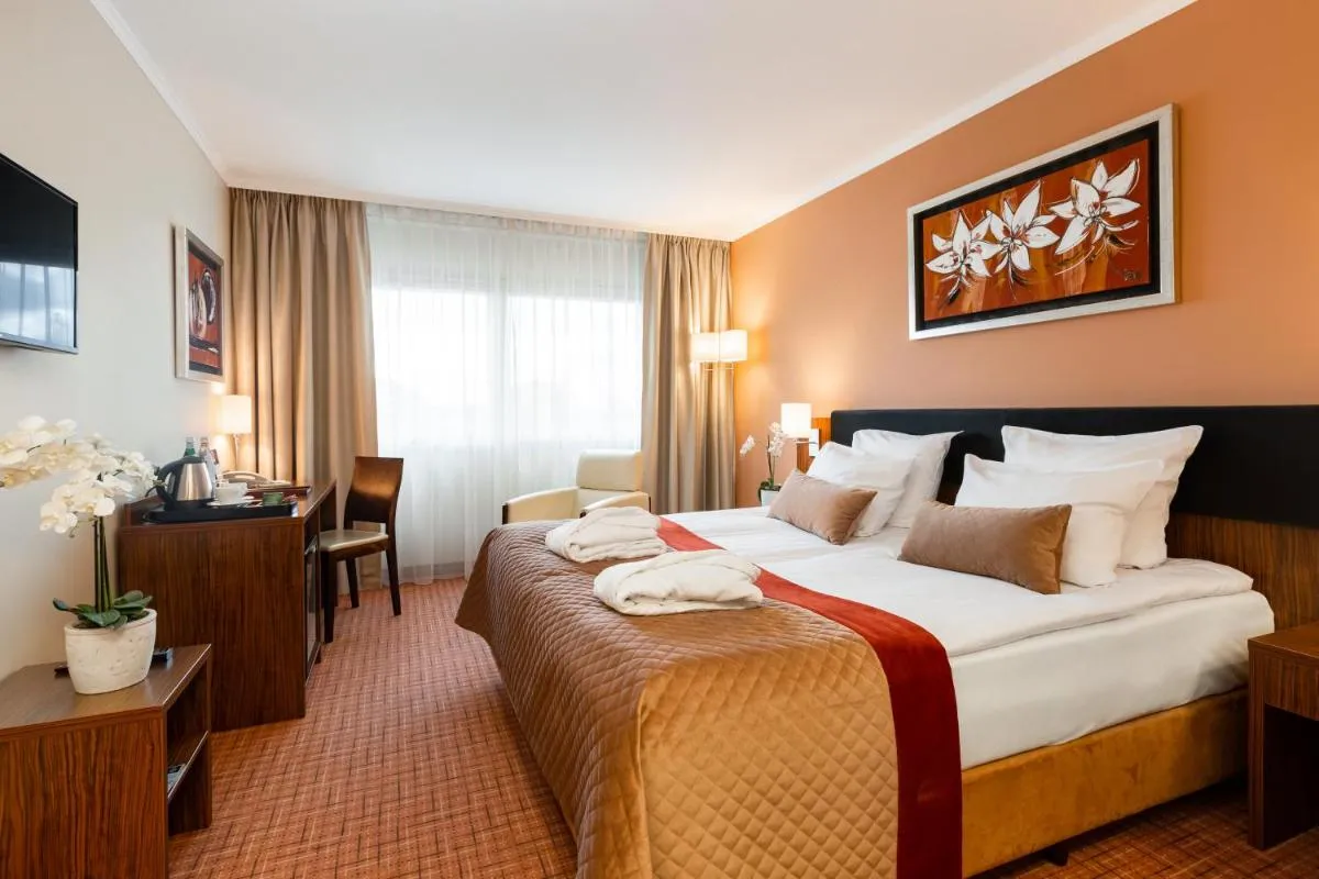 Image 6 of Avalon Hotel & Conferences