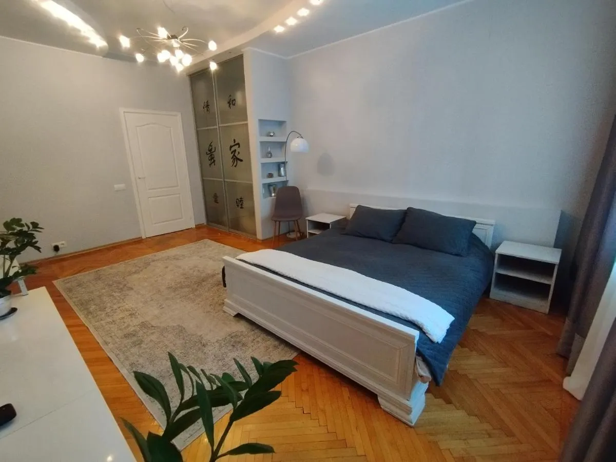 Image 3 of AveSol Apartment