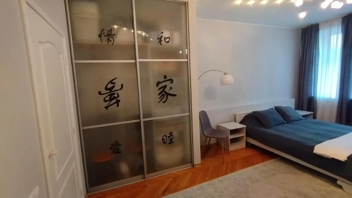 Image 6 of AveSol Apartment