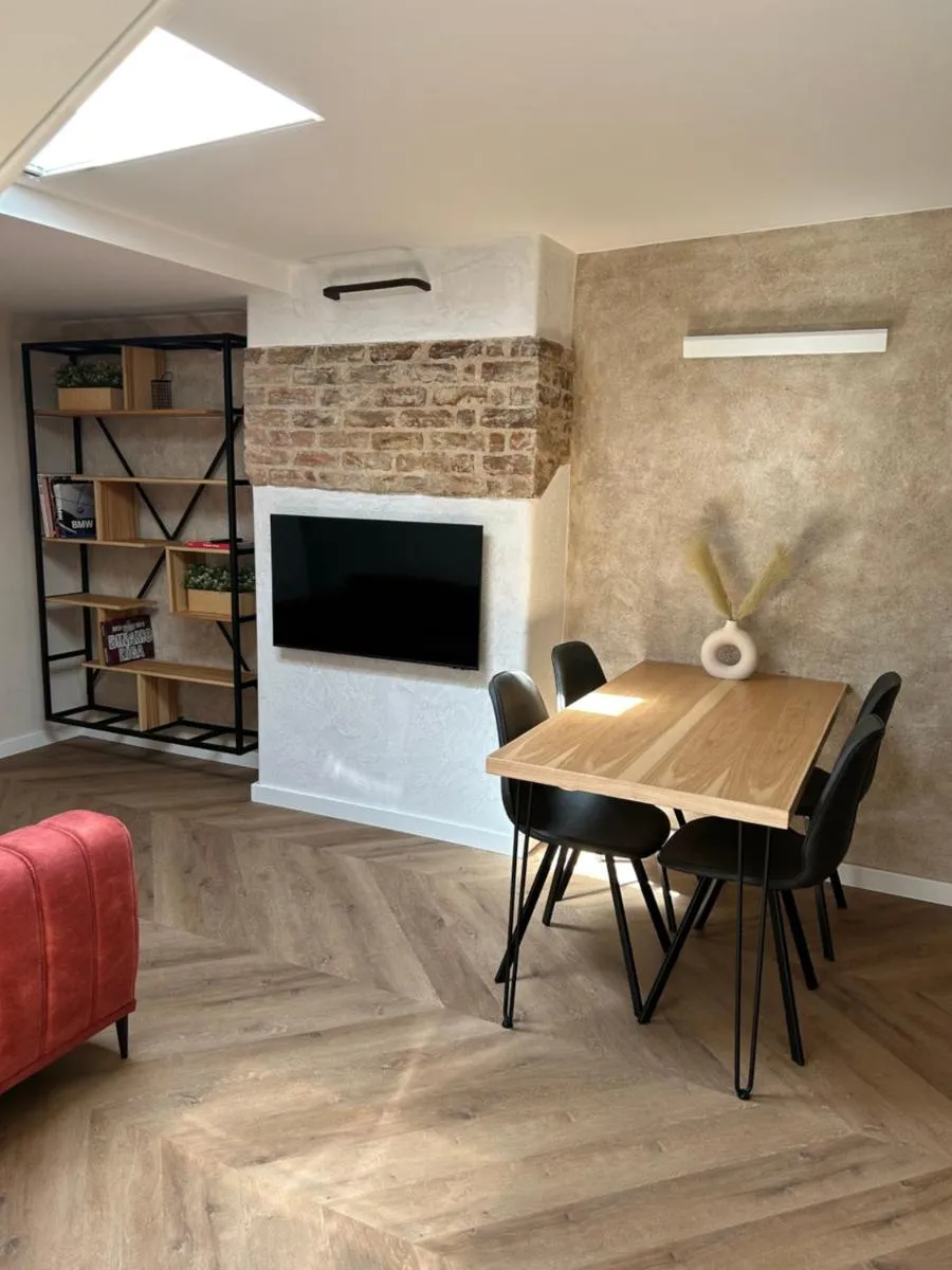 Image 3 of B34 Loft Apartment
