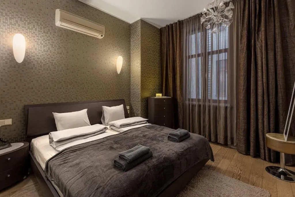 Image of Beautiful 1bd Old Town Apartment