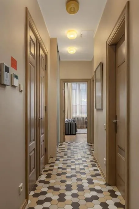 Image 6 of Beautiful 1bd Old Town Apartment