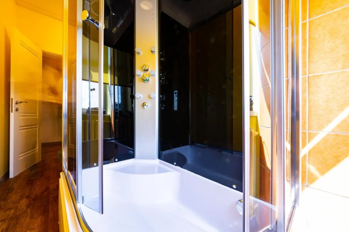 Image 2 of Best Stories Ap Bright Spacious 58sqm Free park