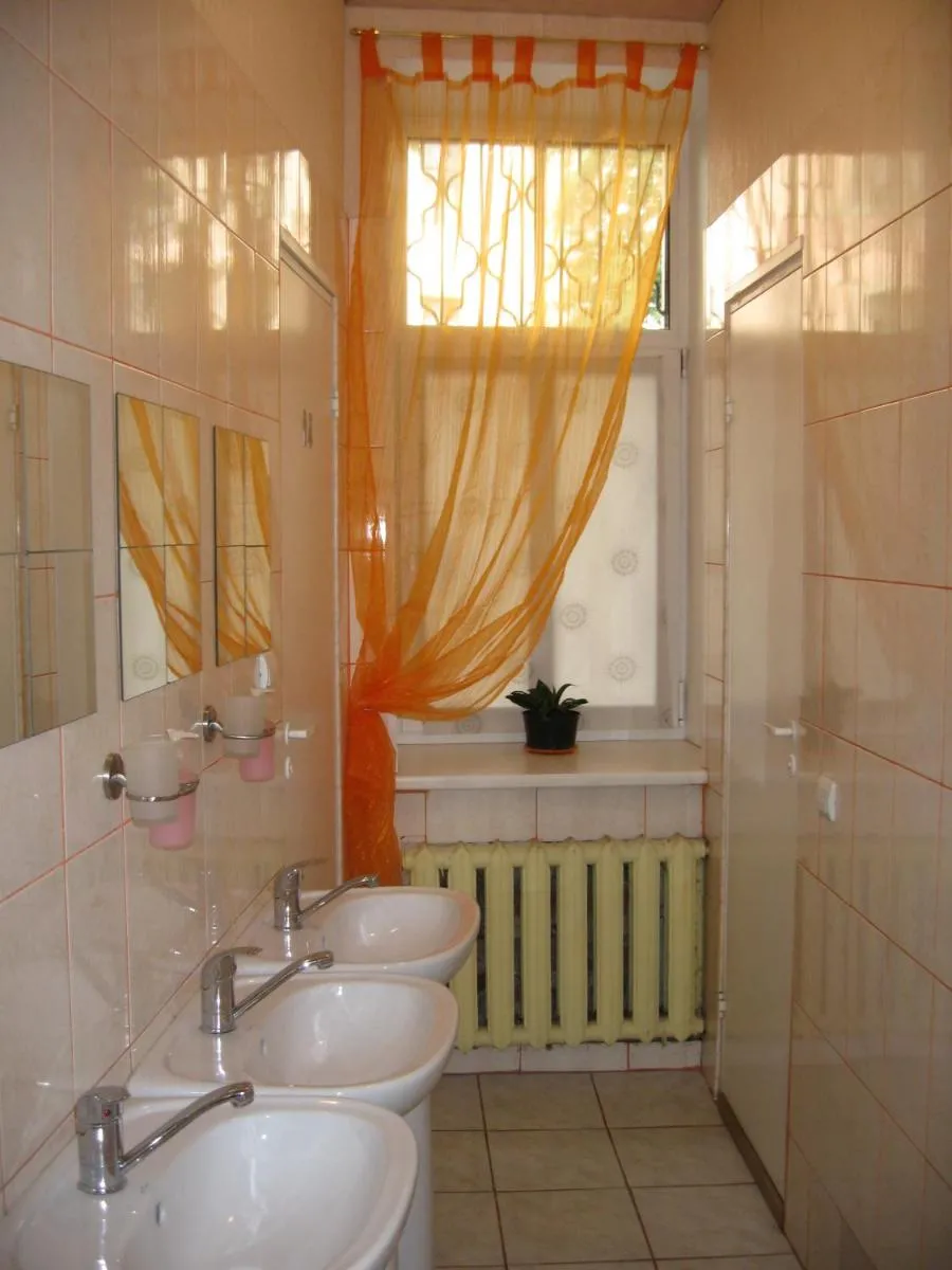Photo 3 of Central Park Rooms