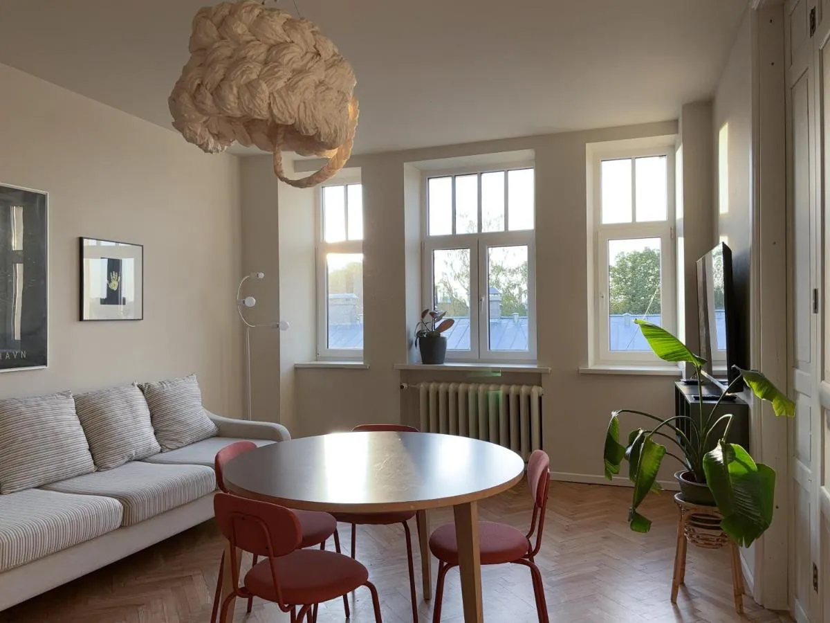 Image 4 of Charming and spacious apartment in the embassy area