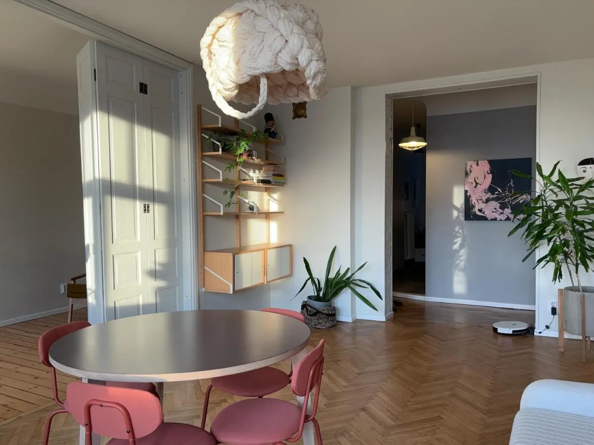 Image 6 of Charming and spacious apartment in the embassy area