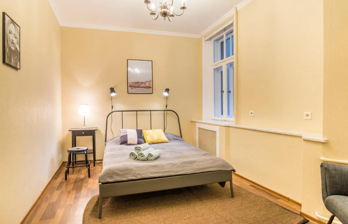 Image 6 of Charming spacious 3 bedroom in Old Town