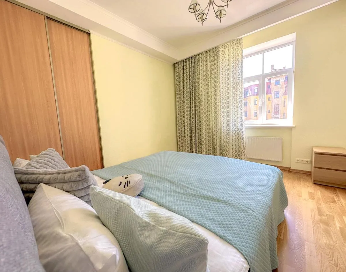 Image 6 of City heart, bright, loft view, free parking