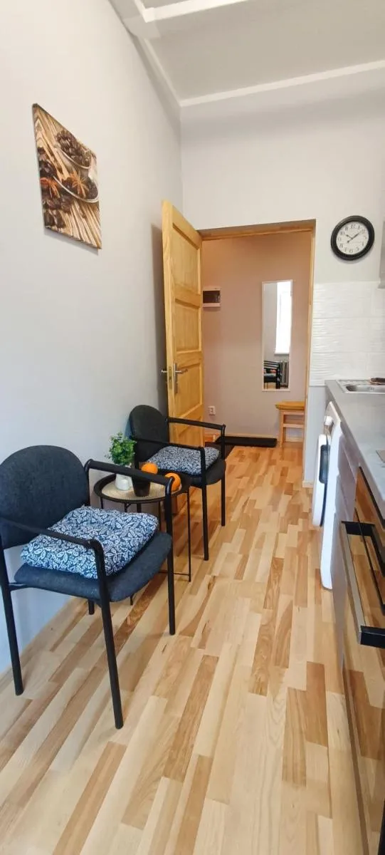 Image 5 of Cozy & Bright 1 bedroom Apartment with Park Nearby – FREE parking, Central Riga, up to 4 guests