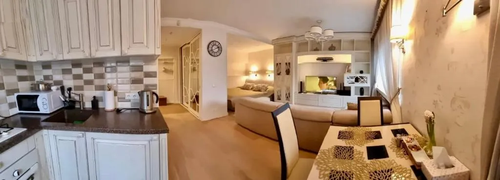 Image 1 of Cozy studio apartment in the center of Riga