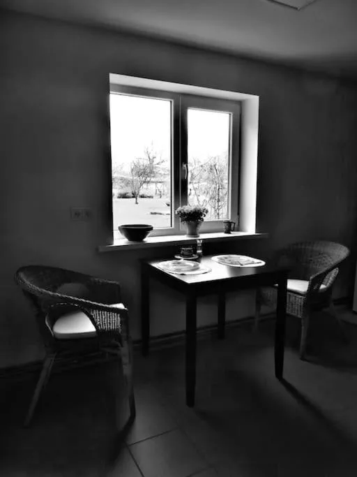 Image 5 of Cozy apartment near the airport