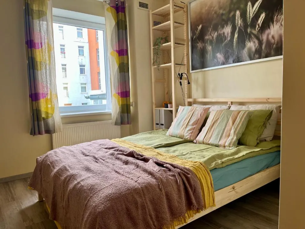 Image of Cozy vibes like home it is quiet apartment with three bedrooms