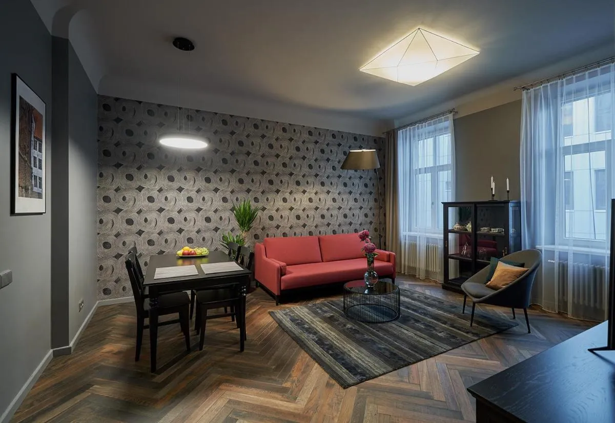 Image 2 of DECO APARTMENT