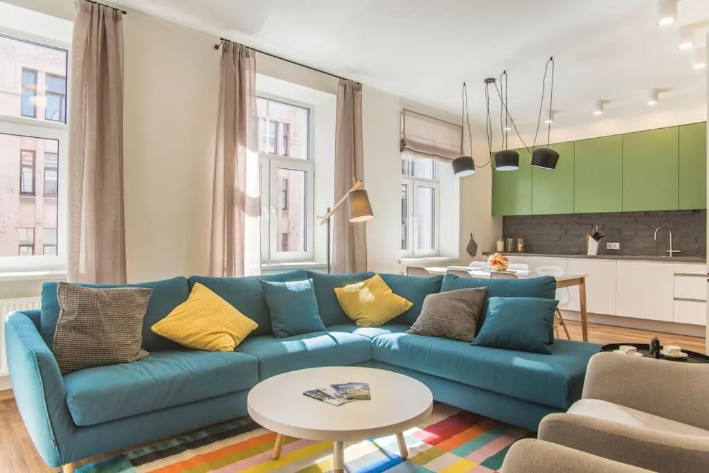 Image 3 of Design apartment, 2 en-suite rooms – very central