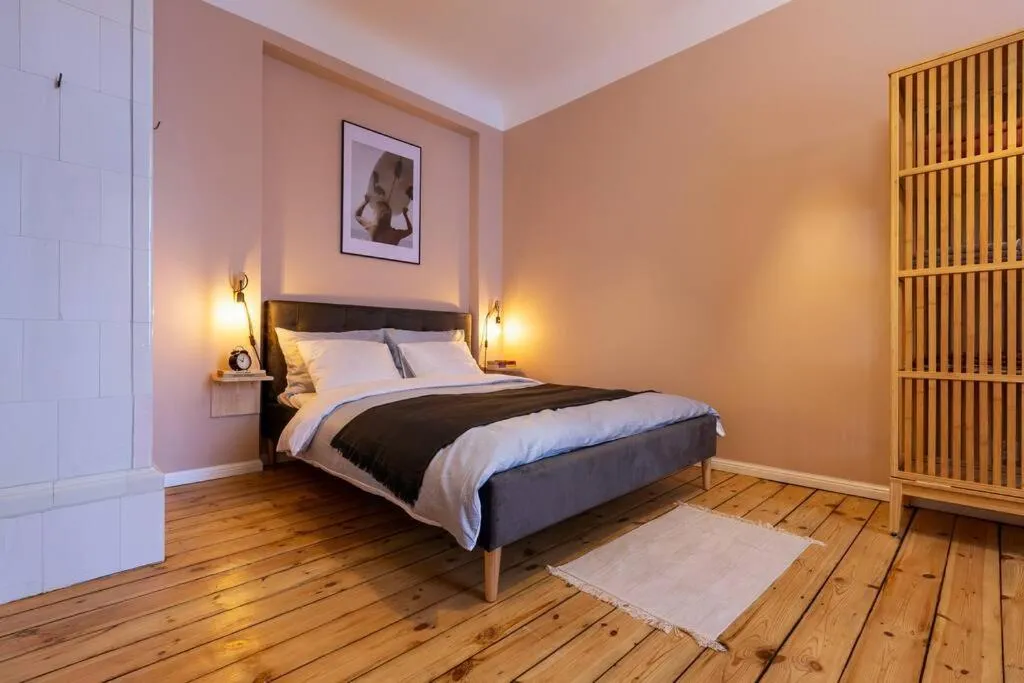 Image 6 of Design apartment with Vintage Twist in Central