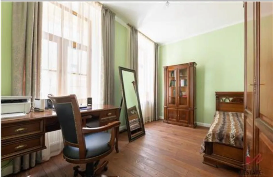 Image 1 of Dome center apartment