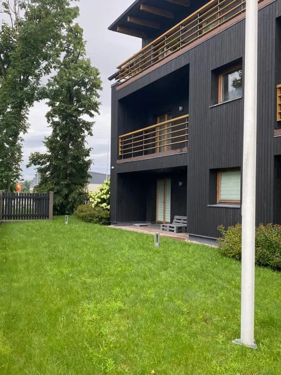 Image 1 of Elegant Riverside Flat
