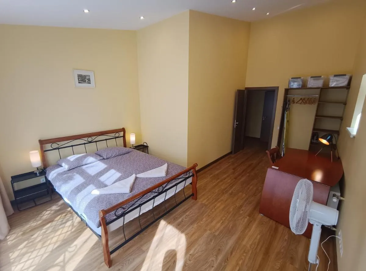 Image 6 of Ernests’ unique townhouse with sauna, hot tub and free parking