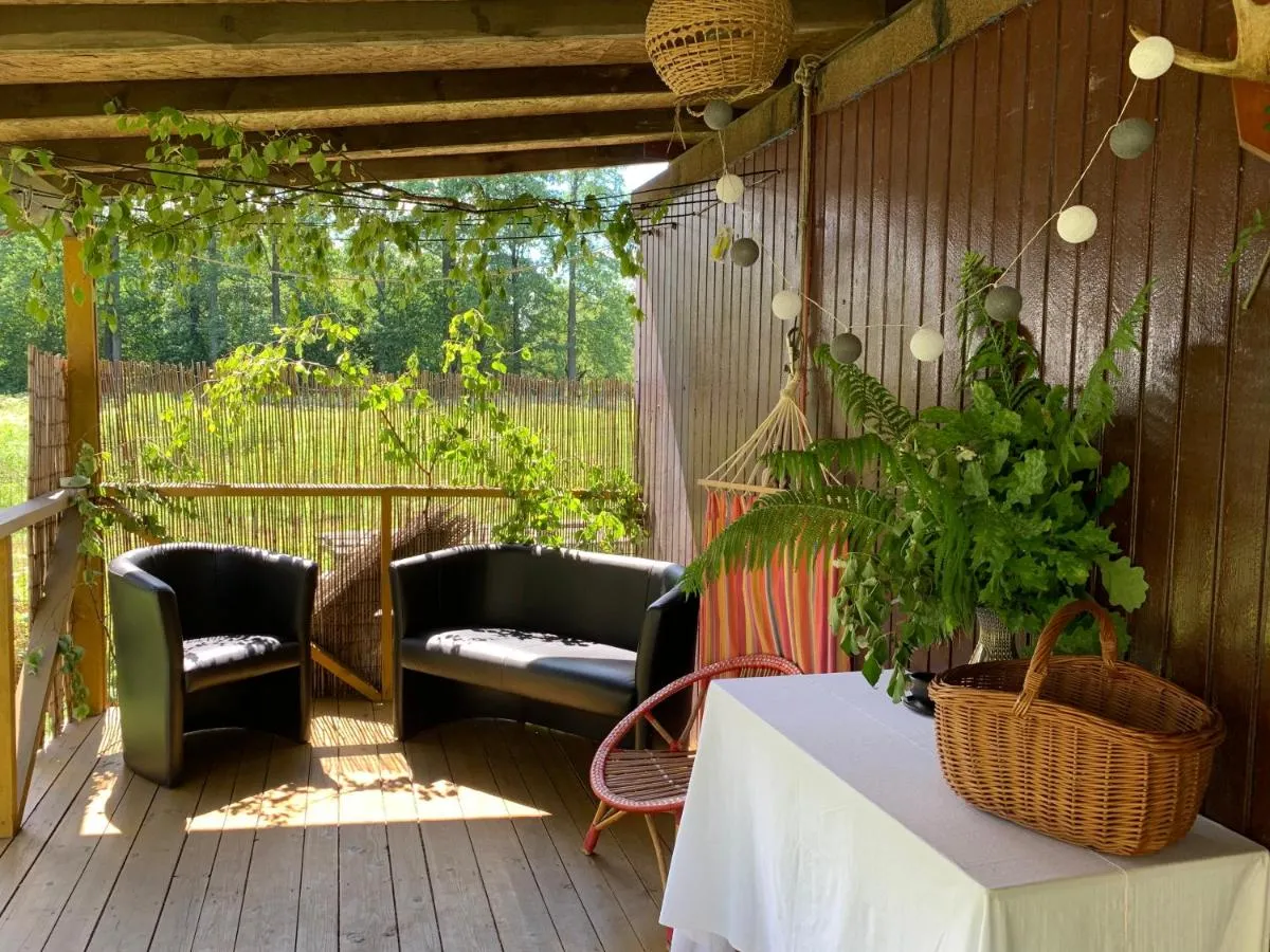 Image 5 of Excelent apartment with garden and free parking