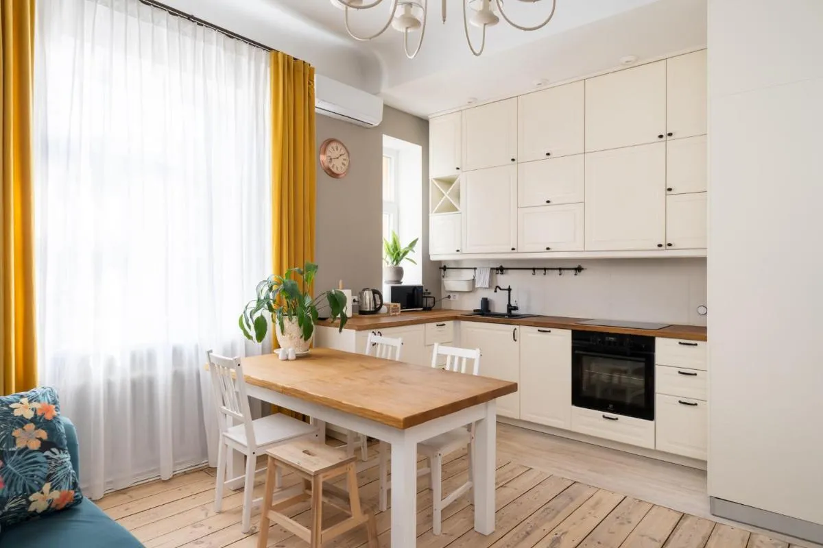 Photo 4 of Families & Groups – 3 Bedrooms – 8 Guests