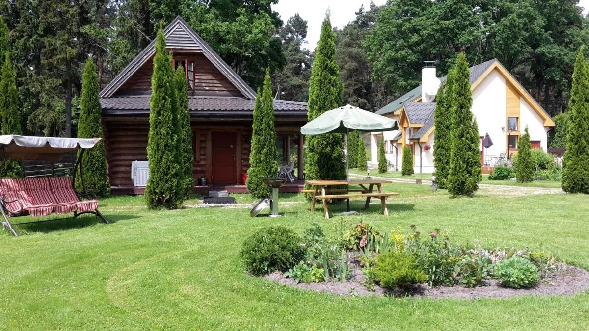 Image 4 of Forest Edge Lodge