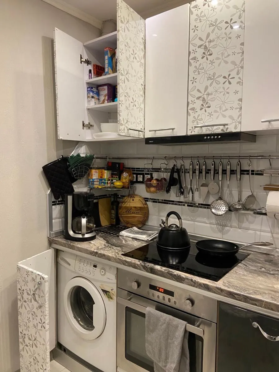 Image 3 of Frendly Flat Free Parking Kitchen Equipment Cosy