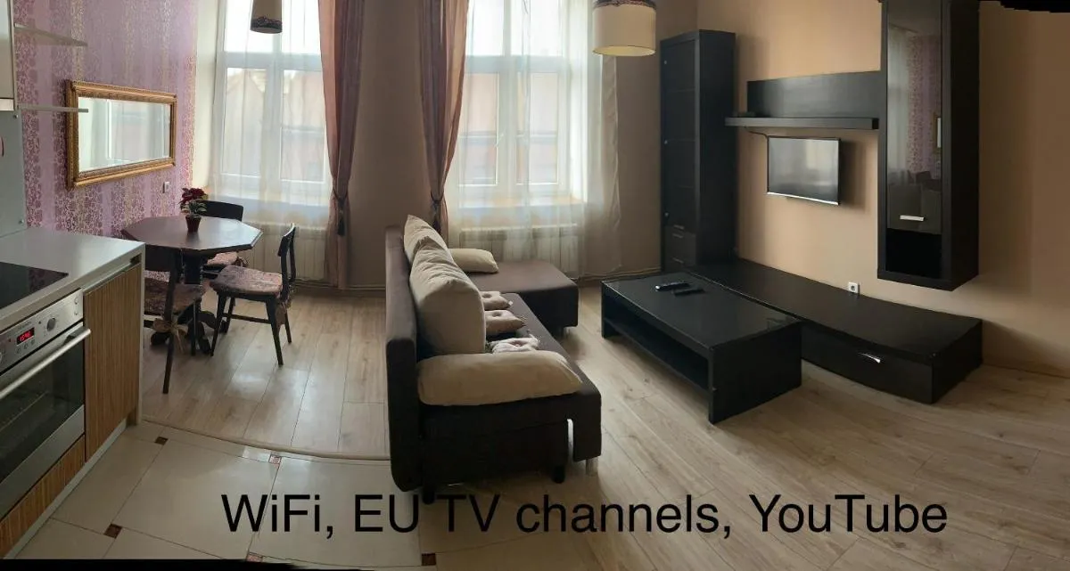 Image 2 of Fresh&Cozy apartment, parking free, 15 min walk to center