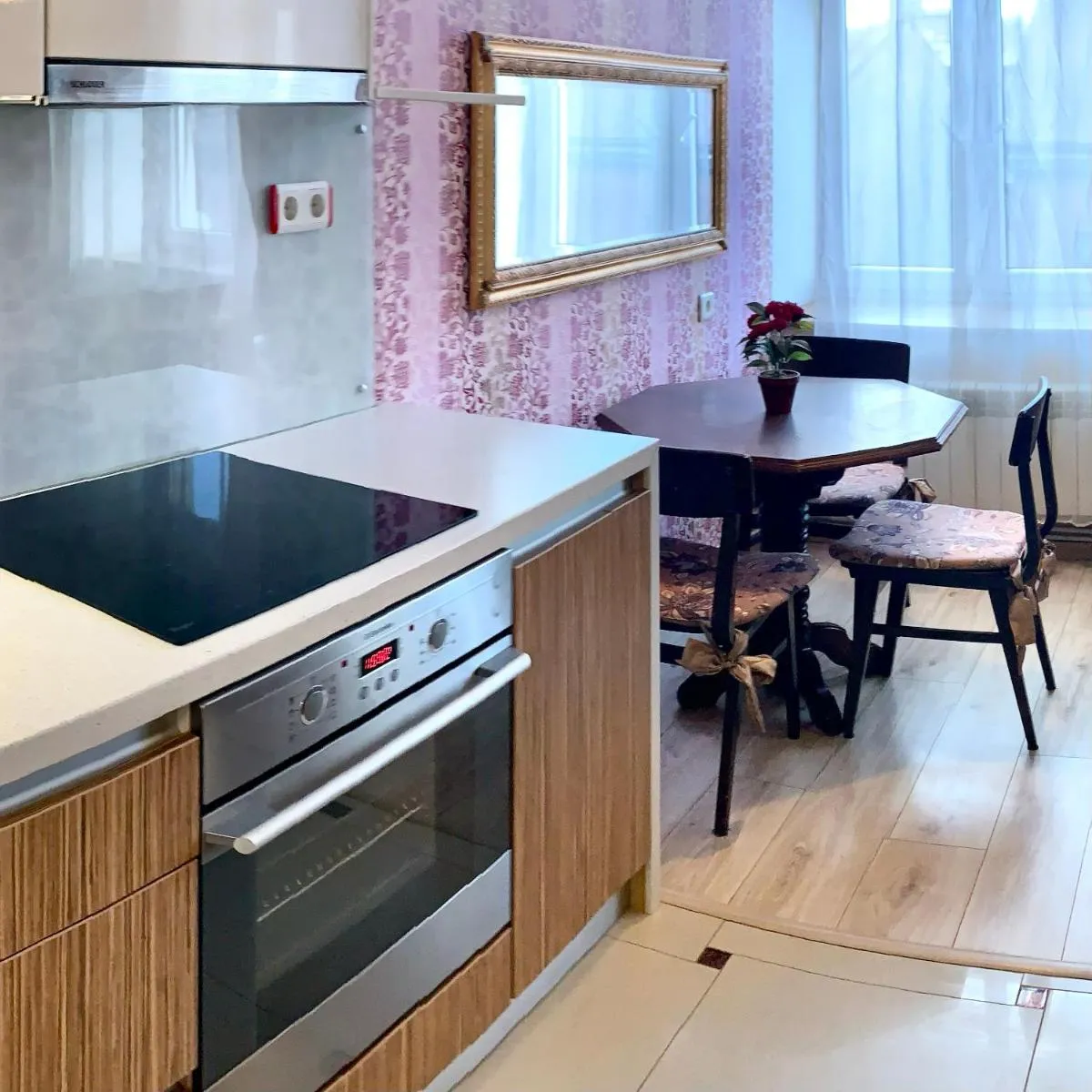 Image 6 of Fresh&Cozy apartment, parking free, 15 min walk to center