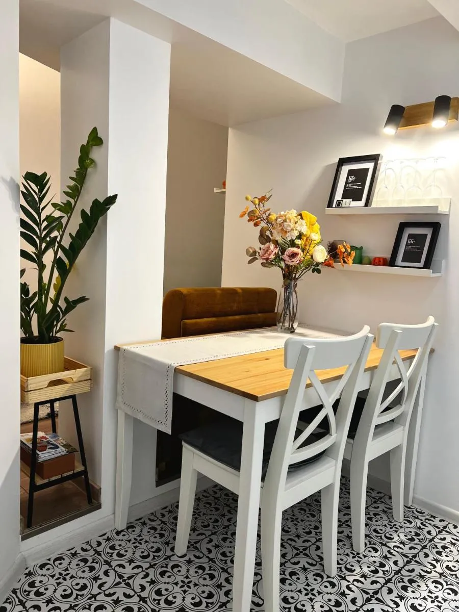 Image 5 of GREEN Apartment