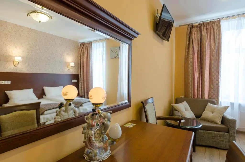 Image 1 of Gogol Park Rooms