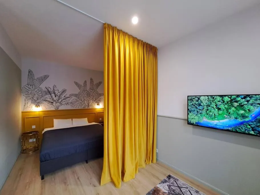 Image 4 of Golden Palms Apartment in the city centre