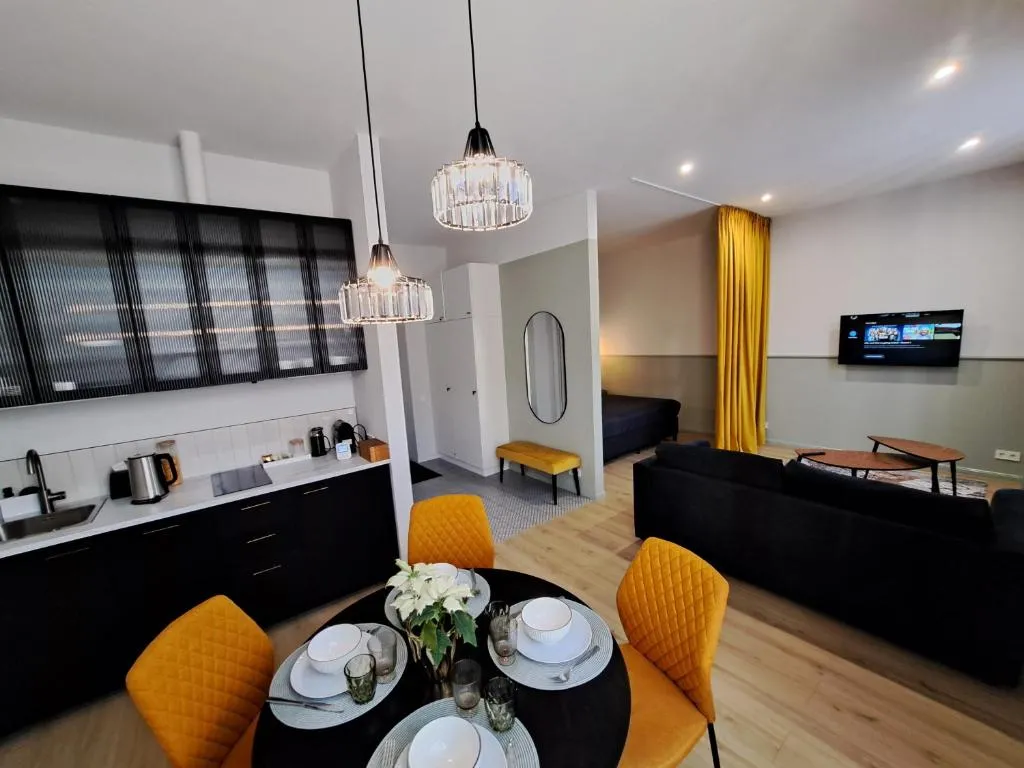Image of Golden Palms Apartment in the city centre