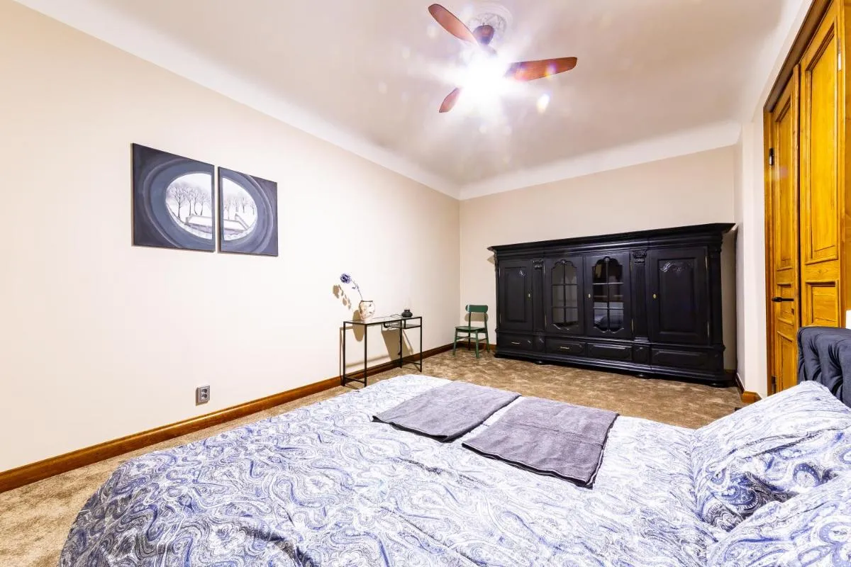 Image 5 of Gourmet Storie’s AP 68sqm Renovated Free parking