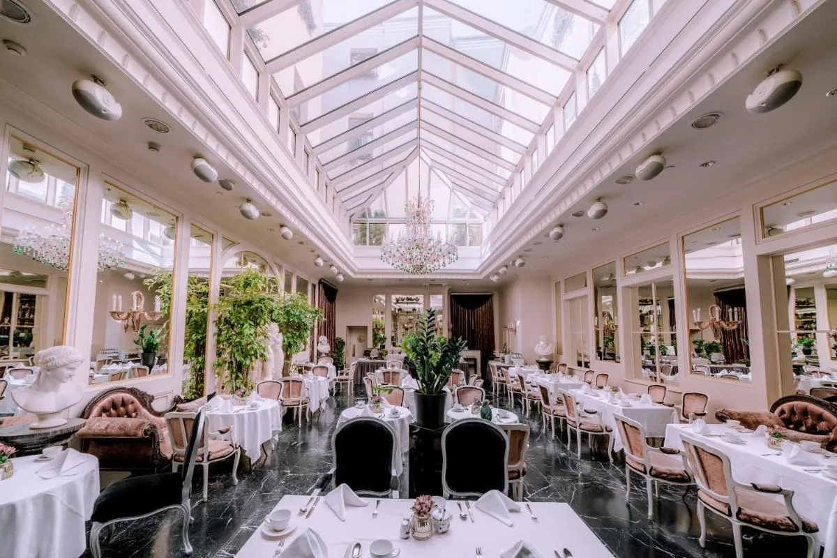 Image 1 of Grand Palace Hotel – The Leading Hotels of the World
