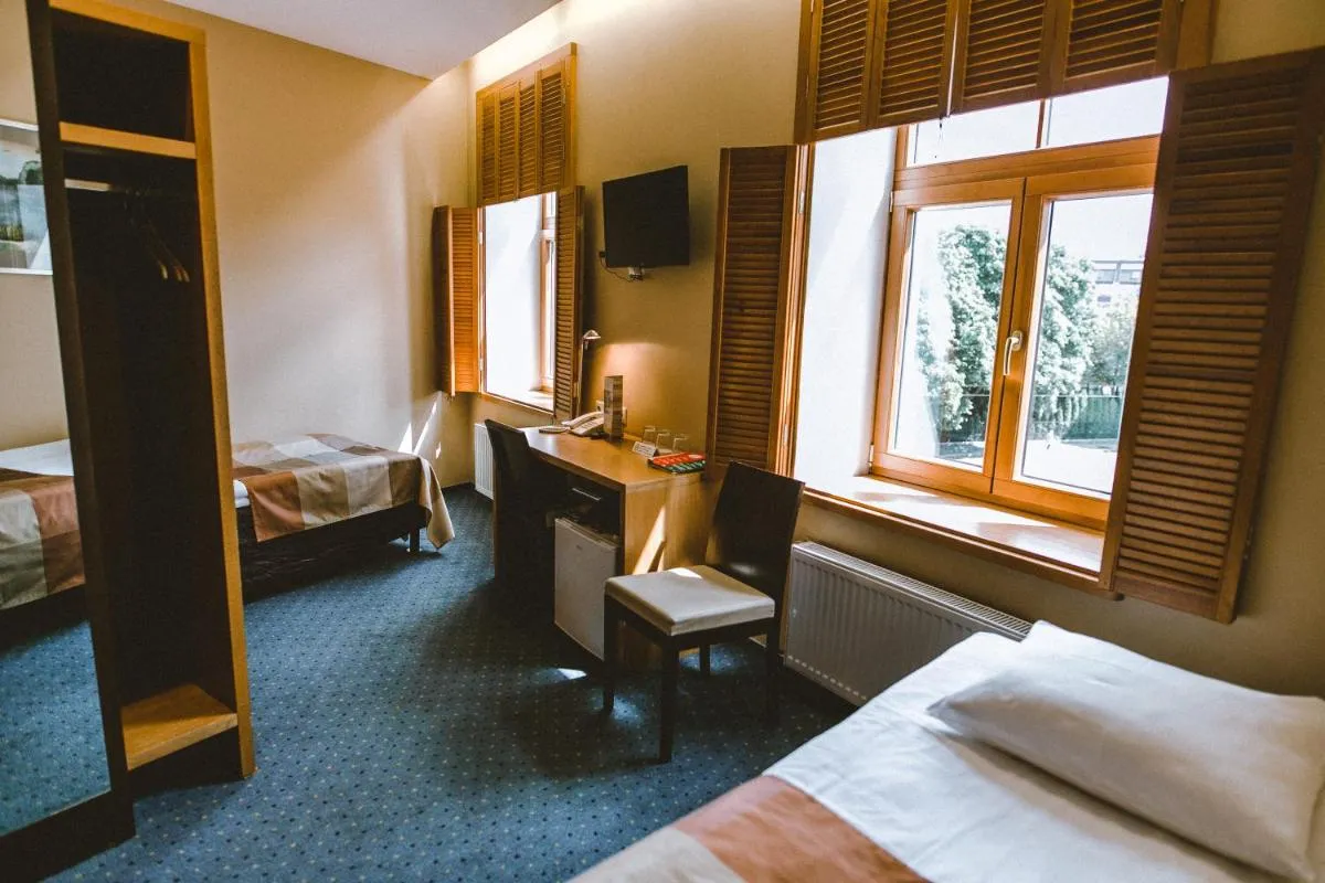 Image 1 of Hanza Hotel