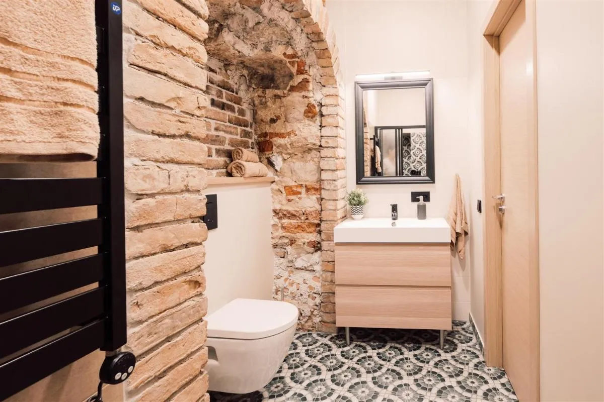 Image 2 of Harmony apartment/9 guests/4 BR / Riga Old Town