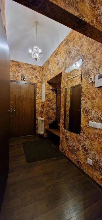 Image 1 of Hipo-apartment