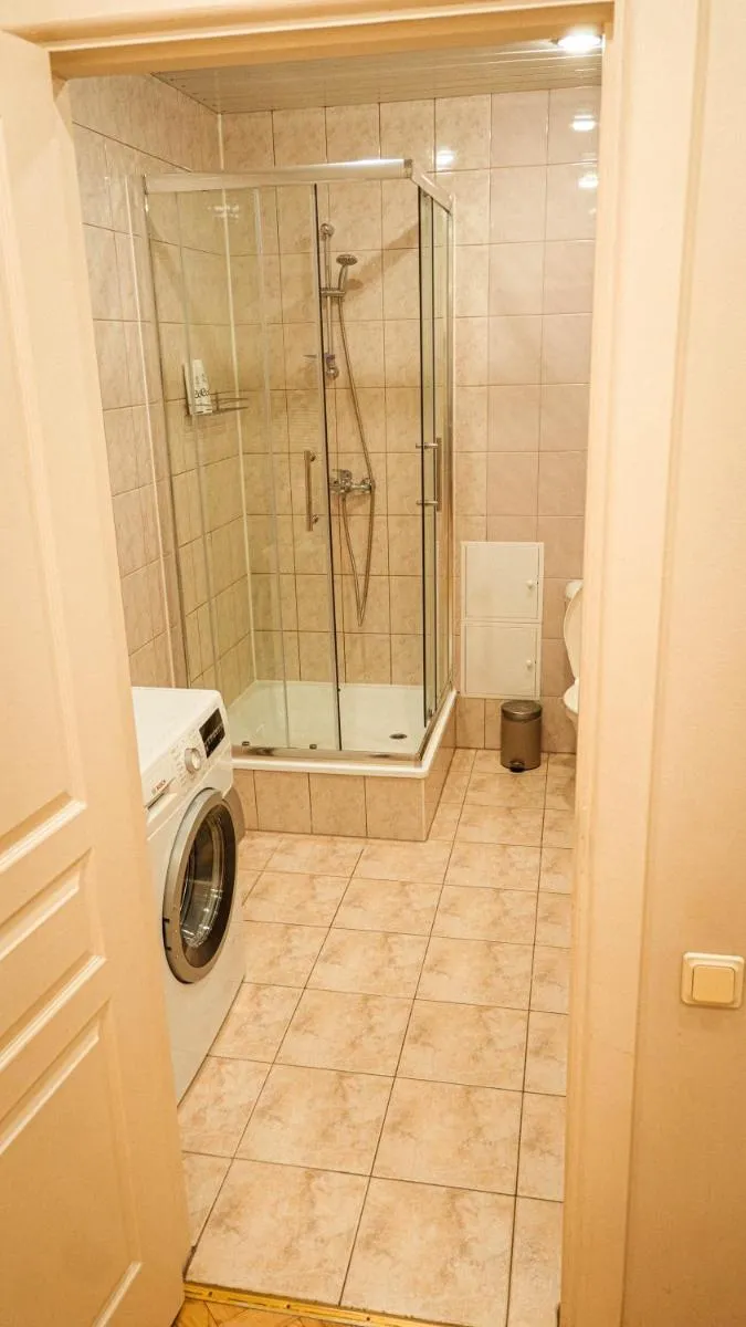 Image 3 of Holberg Apartment