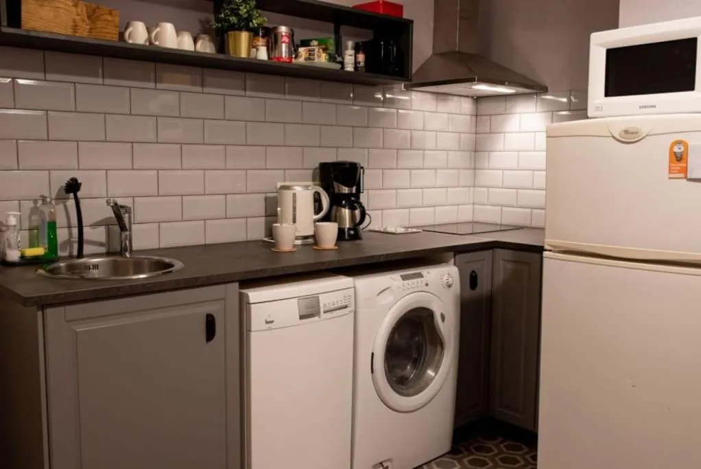 Image 2 of Horse House Apartment