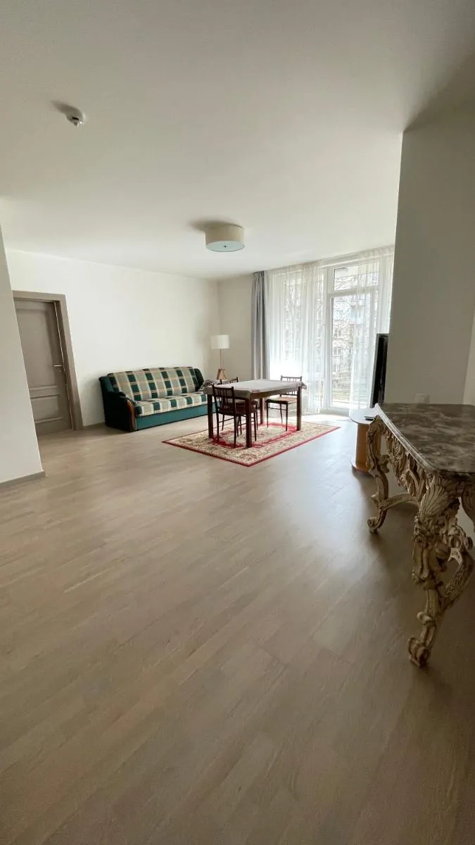 Image 6 of Hugo apartment & parking