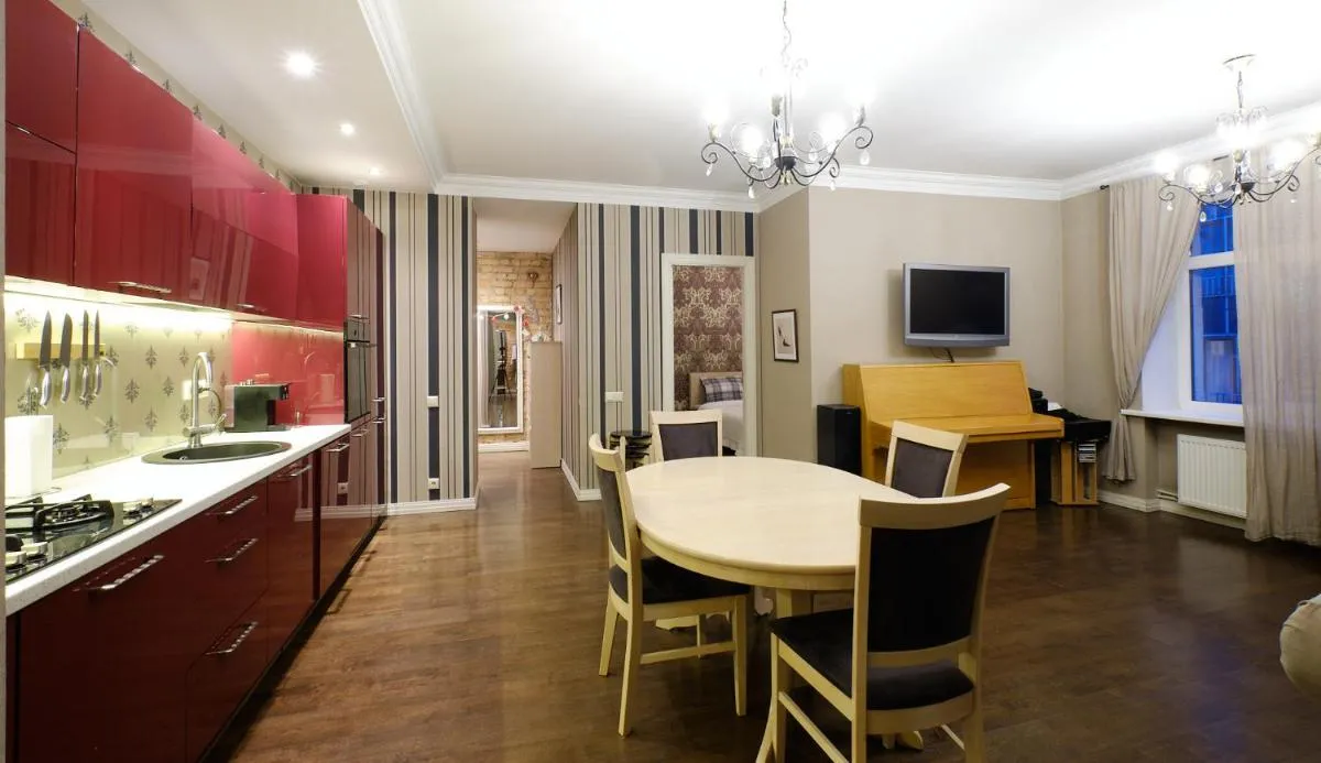 Image 2 of K777 Luxury 2 bedroom suite