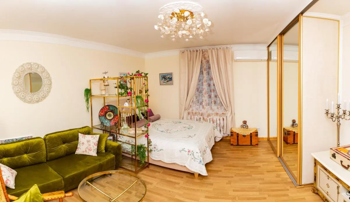 Image 1 of La Boheme – the magic of Riga & Free Parking